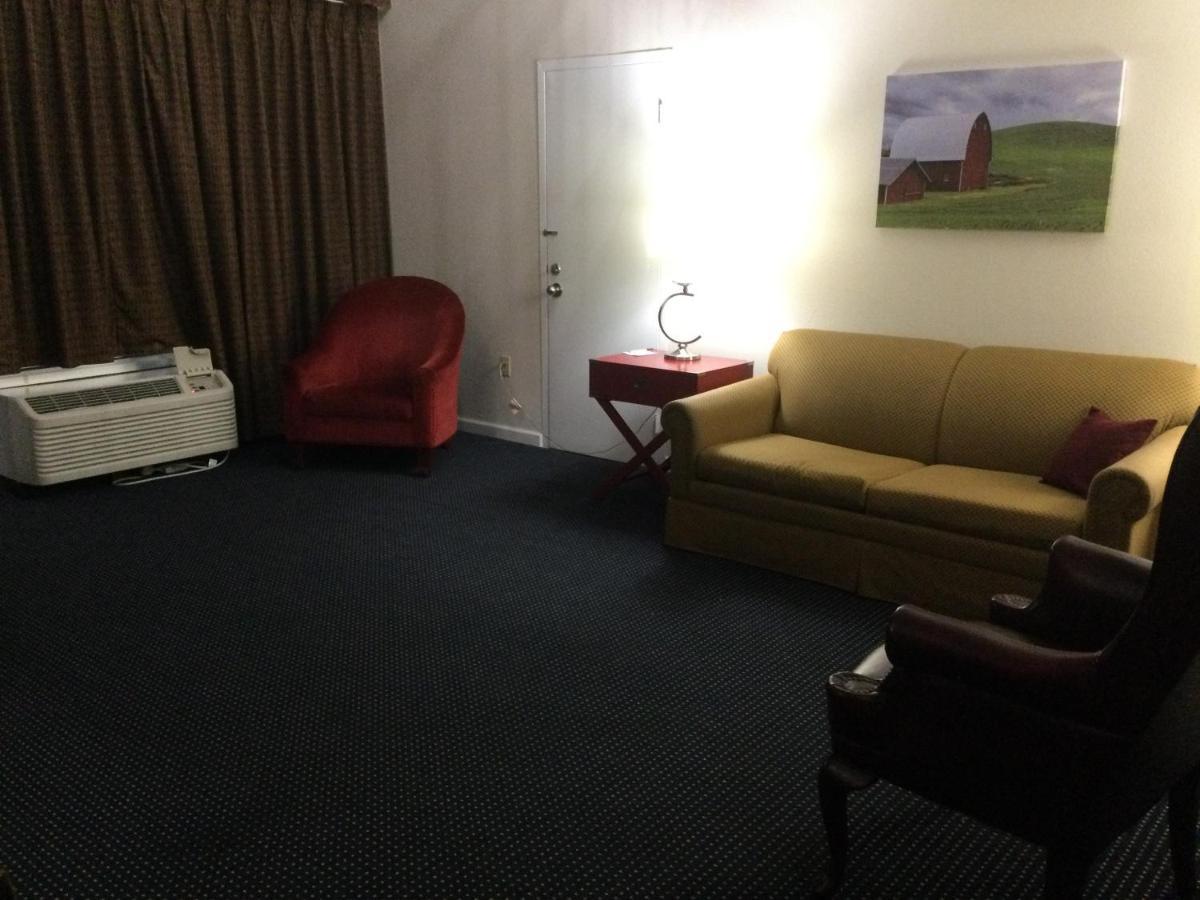 Ramada By Wyndham & Conference Center 3* Grayling